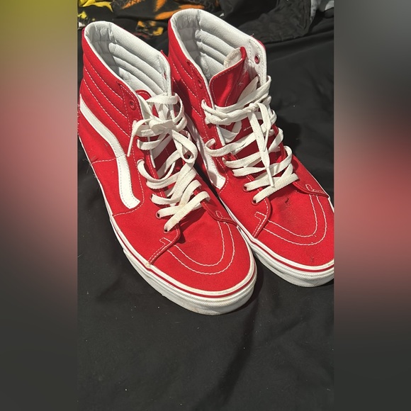 Vans - Picture 1 of 2